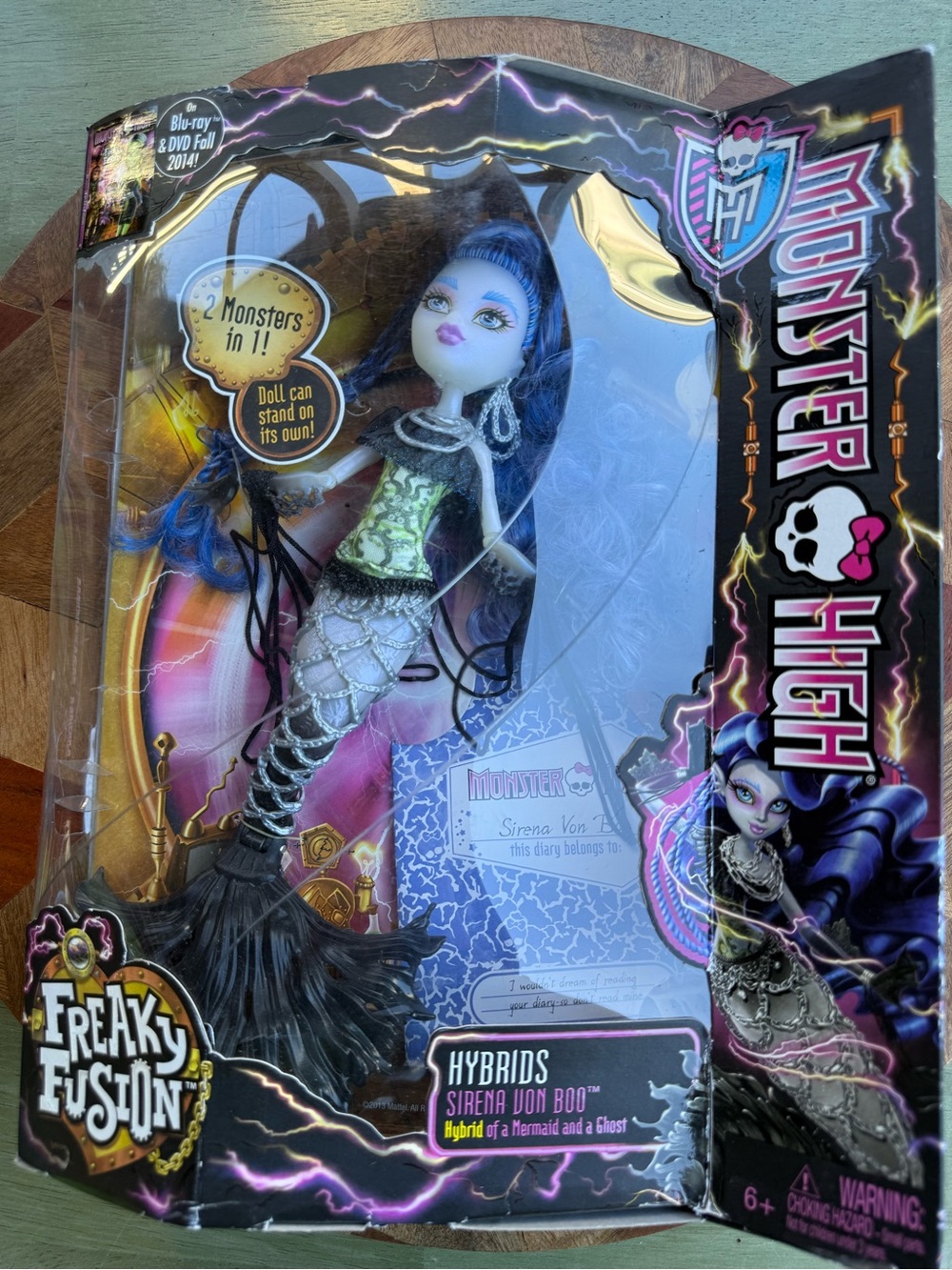 NIB Monster High Freaky Fusion Sirena Von Boo Hybrid Mermaid Ghost Doll 2014
